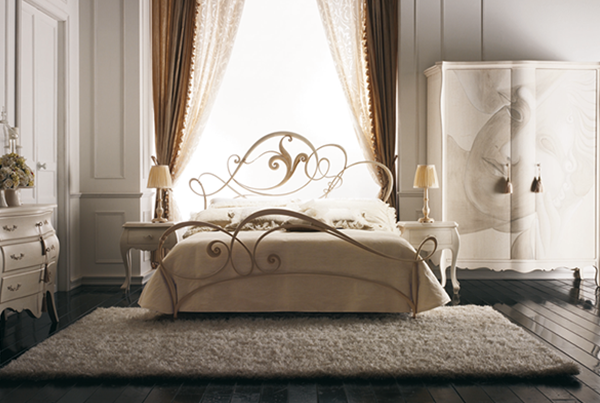 Letto artigianale in ferro e armadi
